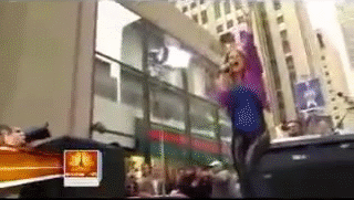 anigif_sub-buzz-11387-1638742494-1.gif?o