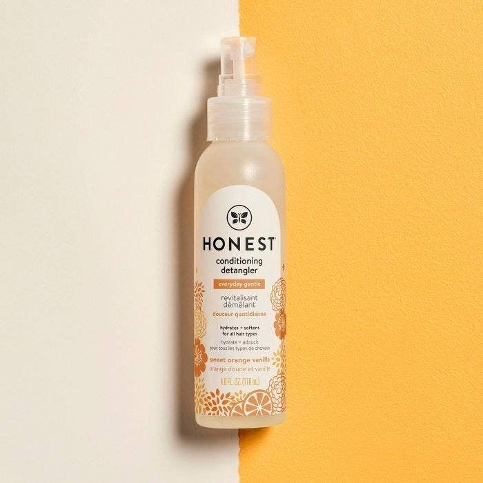 The Honest Company conditioning dentangler &amp;amp; fortifying spray
