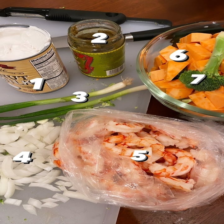 Ingredients for Thai green curry.