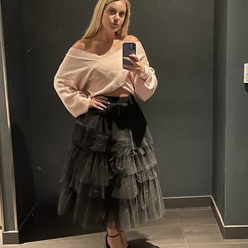 another review in the tulle skirt in black