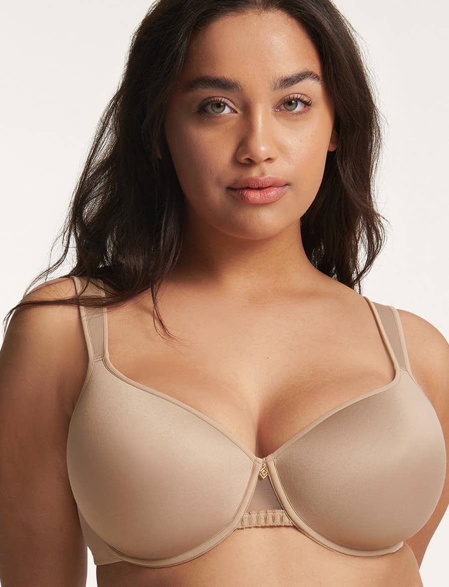 CATE bra is a full coverage bra that holds your boobs in