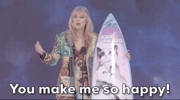 Taylor Swift saying, &quot;You make me so happy!&quot; at the 2019 Teen Choice Awards