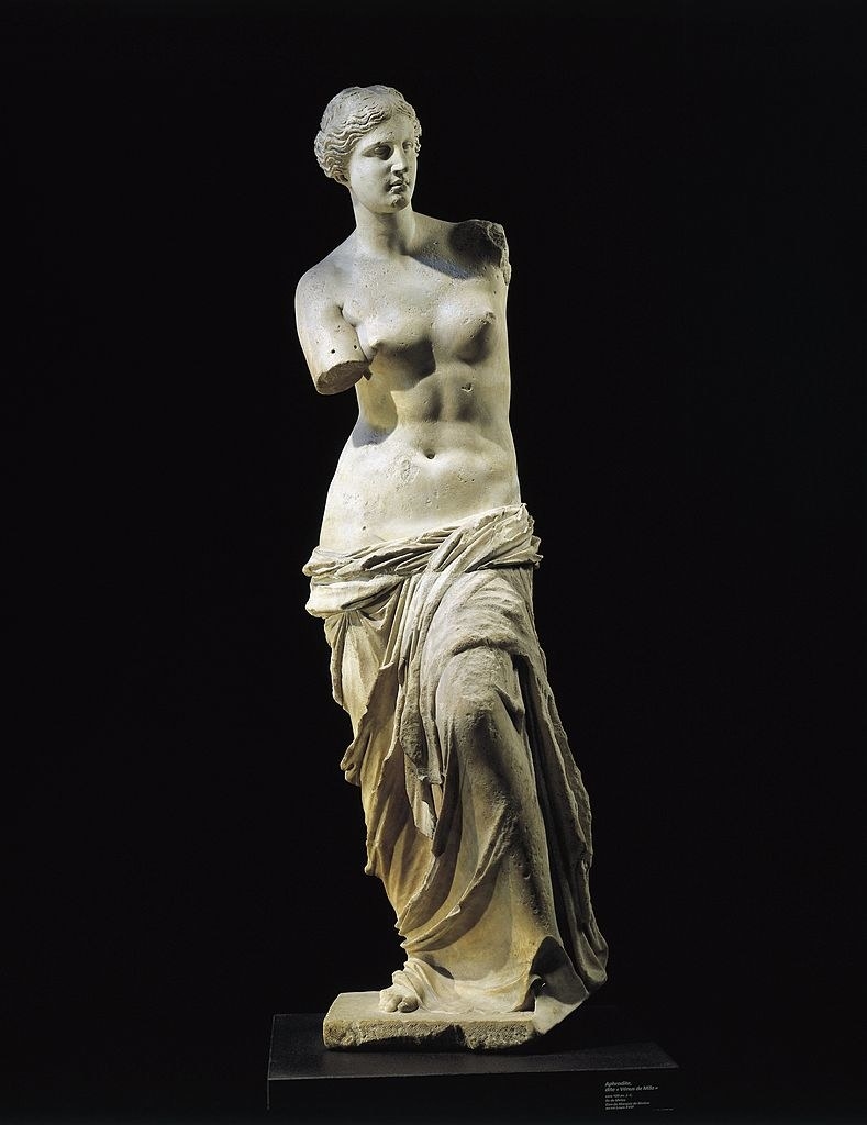 an ancient statue, the Venus de Milo