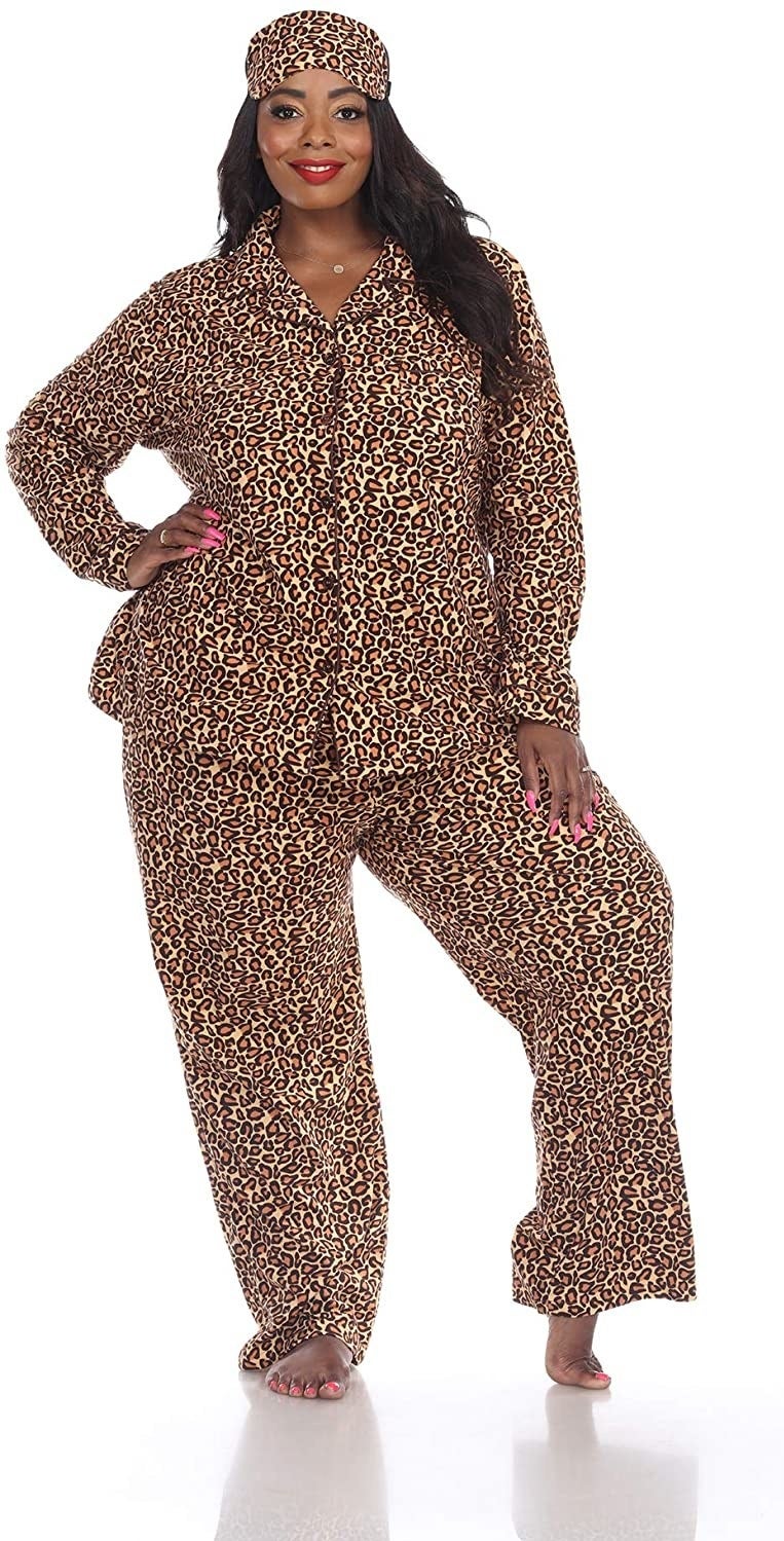 model wearing the leopard print pajama set