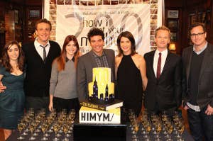 Bob Saget and the cast of How I Met Your Mother