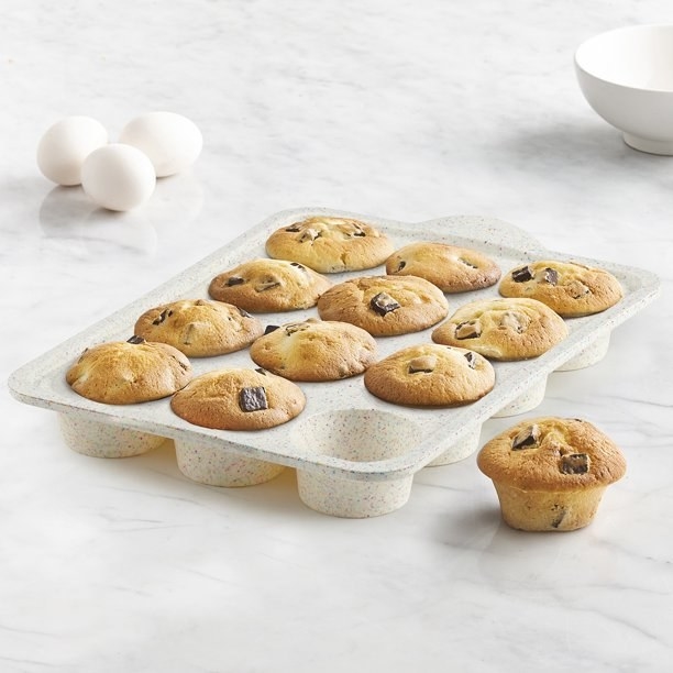 Silicone 12 Count Muffin Pan