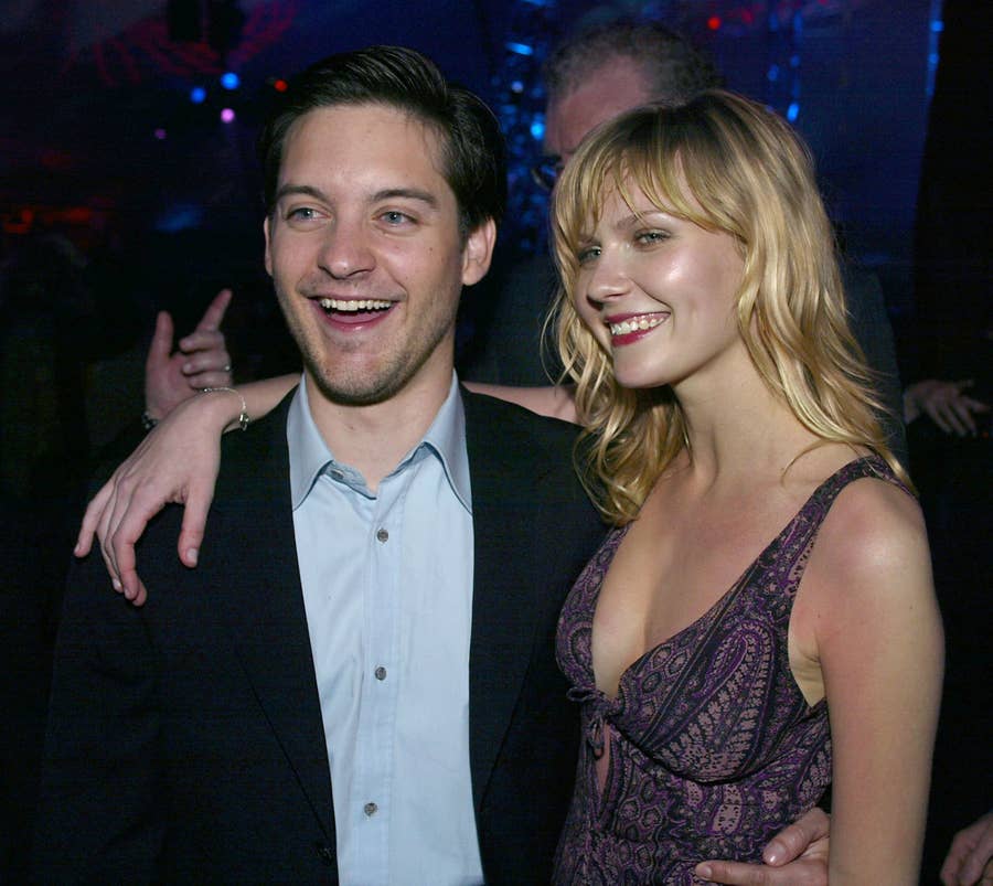 Introducir 33+ imagen kirsten dunst spiderman rain - Abzlocal.mx