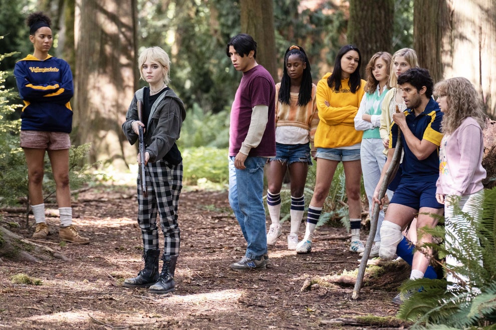 Yellowjackets 17 Reasons You Need To Watch It