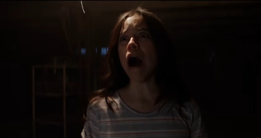 Jenny Ortega screaming in the dark in "X"