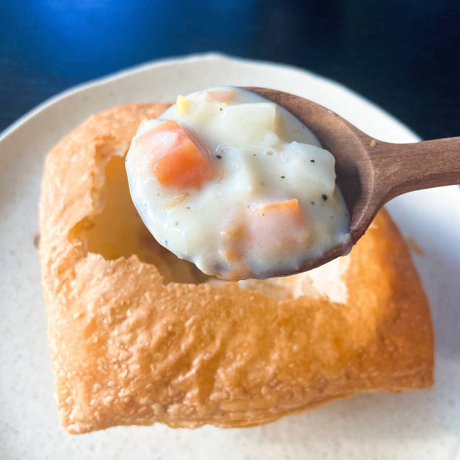 ついにやったな ファミマが出した 禁断のシチューごはん これはナシ派も納得する美味しさ