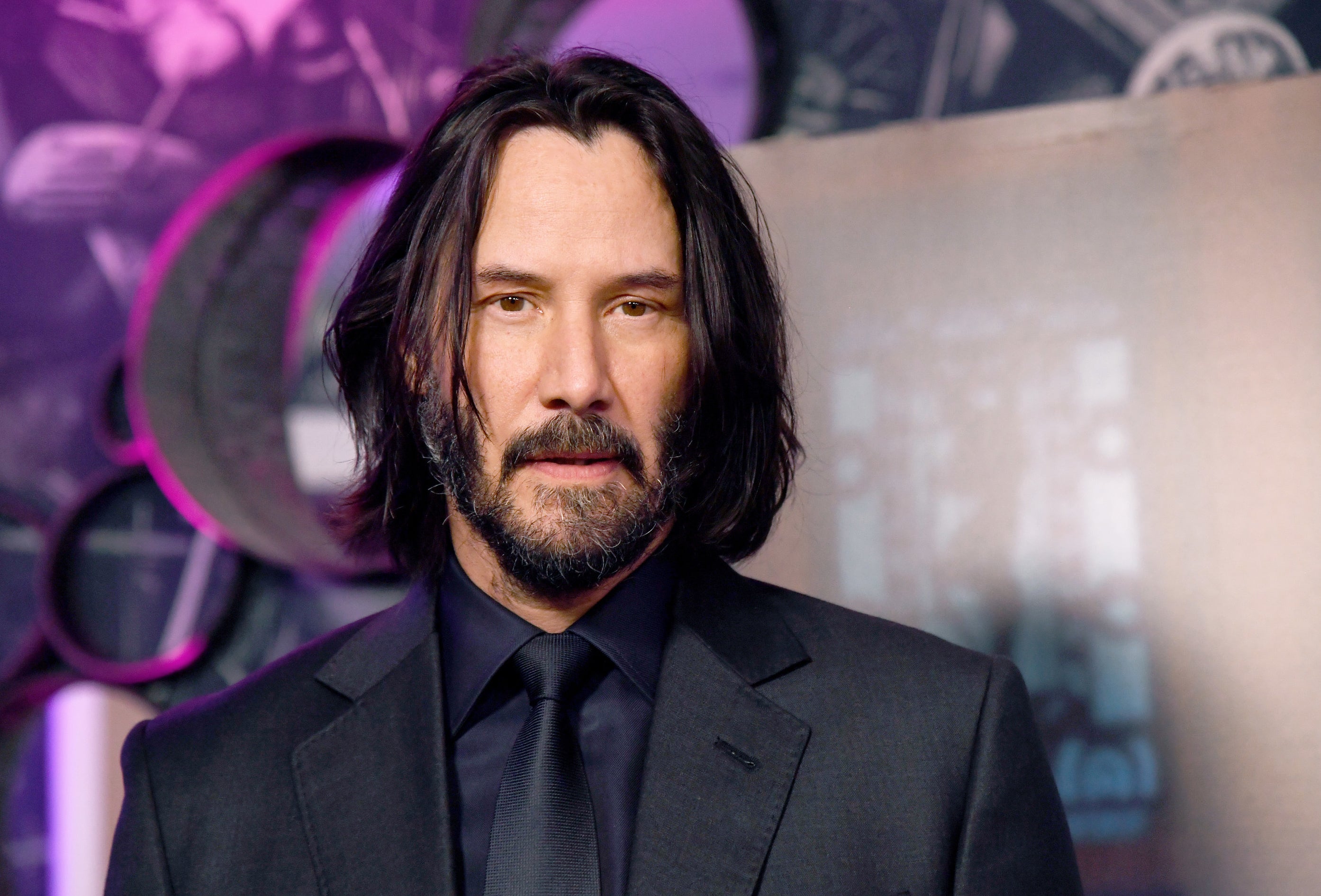 Keanu Reeves Just Revealed The Only Two Celebrities He's Asked For  Autographs