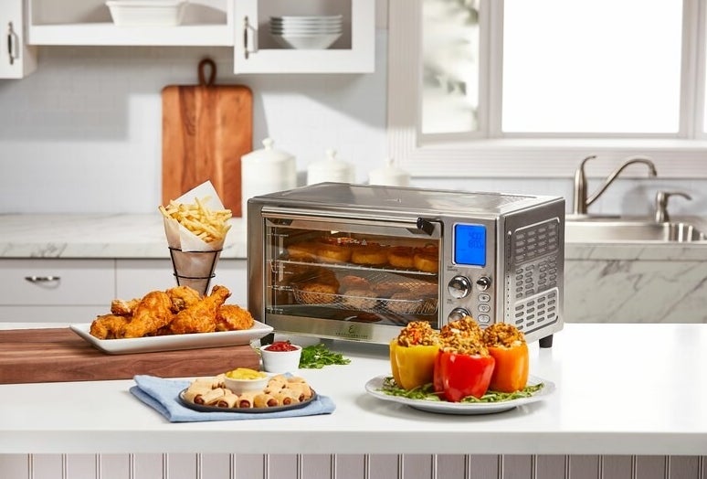 An image of a power air fryer with 12 cooking functions
