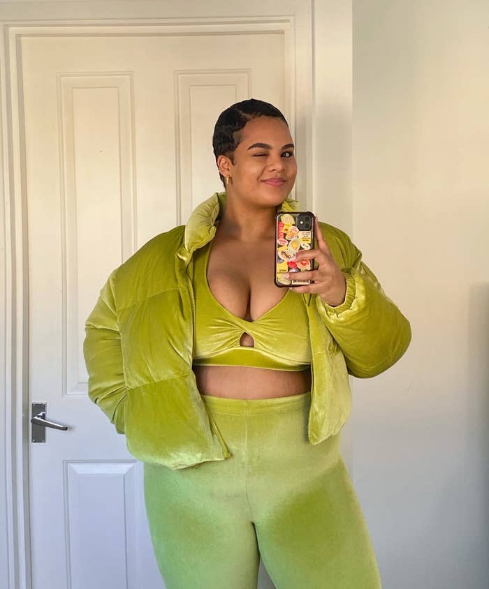 A Plus-Size Influencer Bought The Viral Fabletics Outfit