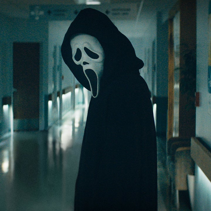 Still from "Scream" depicting Ghostface