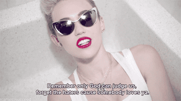 Miley Cyrus singing