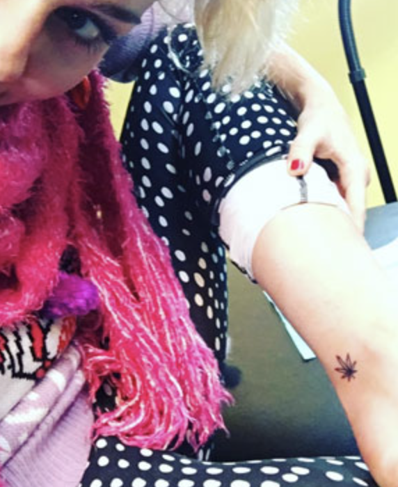 Miley Cyrus&#x27; ankle weed lead tatooo