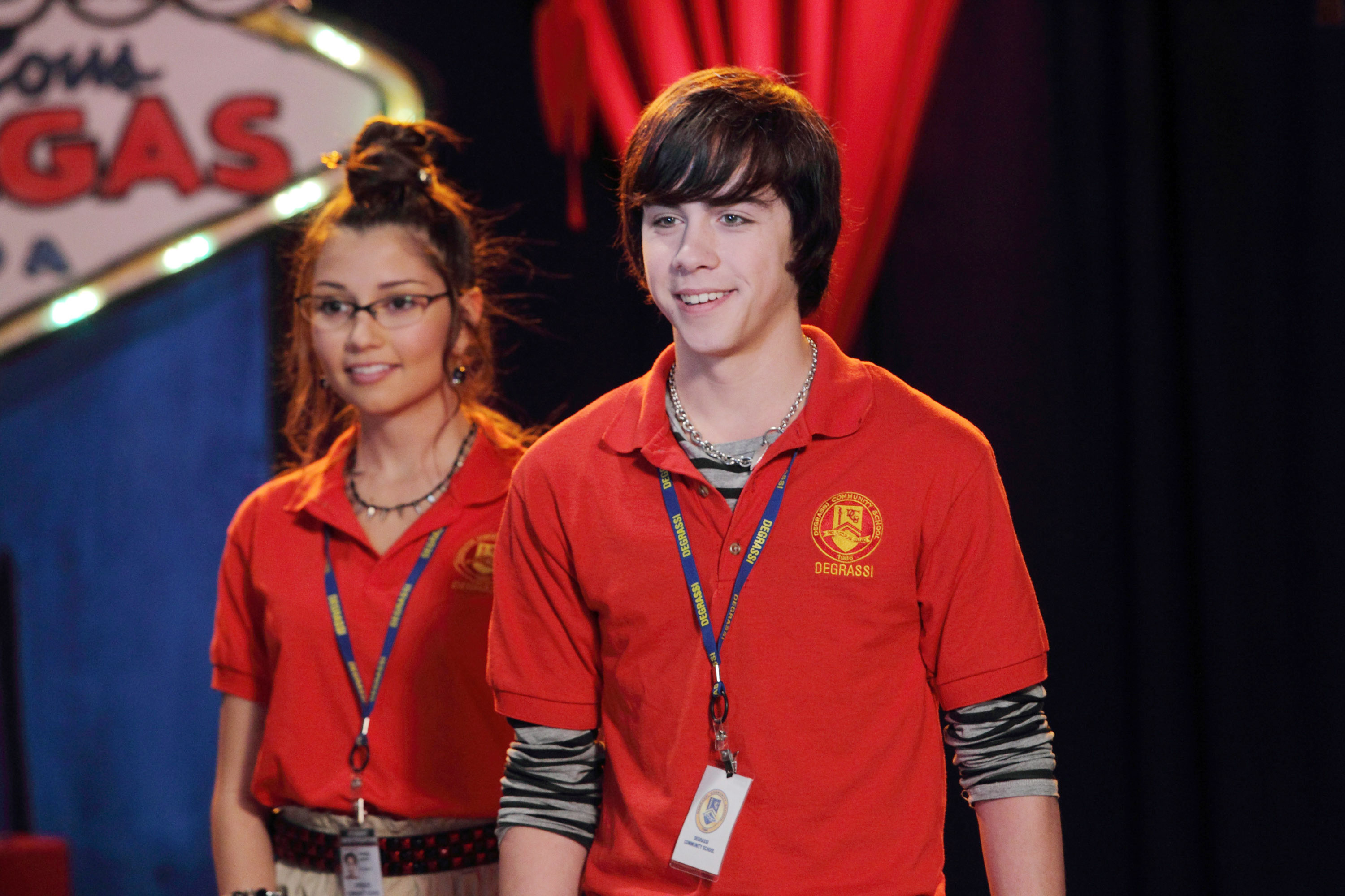 Still from &quot;Degrassi: The Next Generation&quot; featuring Cristine Prosperi and Munro Chambers