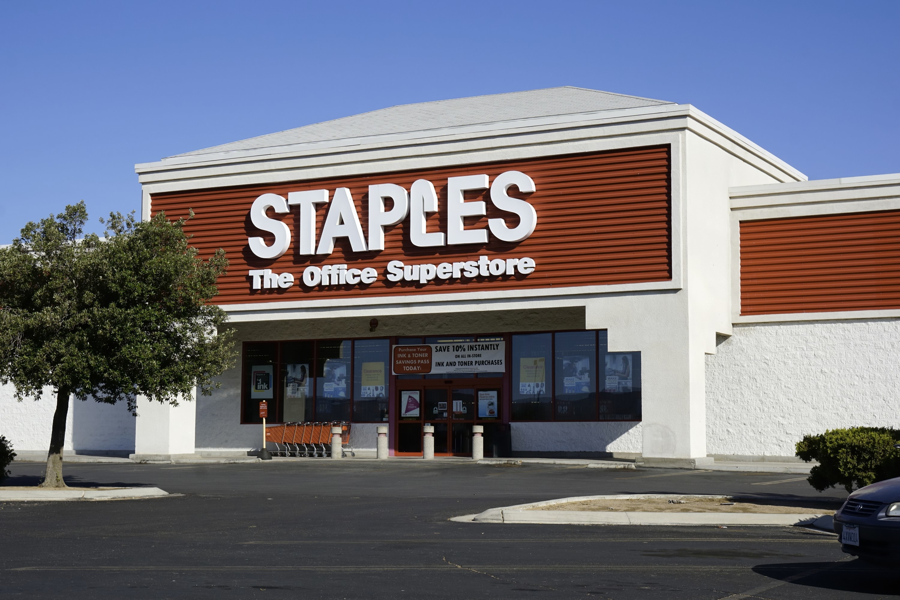 A Staples storefront