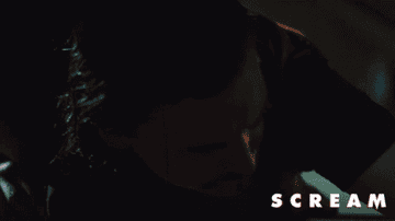 GIF of Kyle Gallner and Ghostface in Scream 5