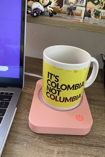 different reviewer using the pink mug warmer