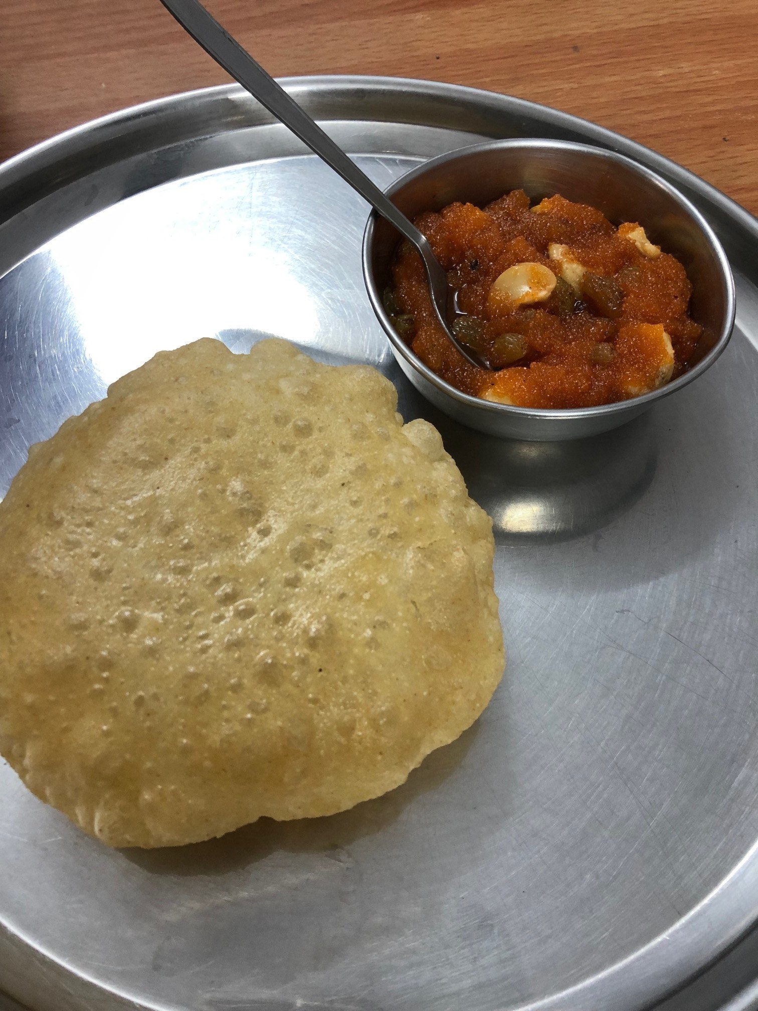 Halwa poori