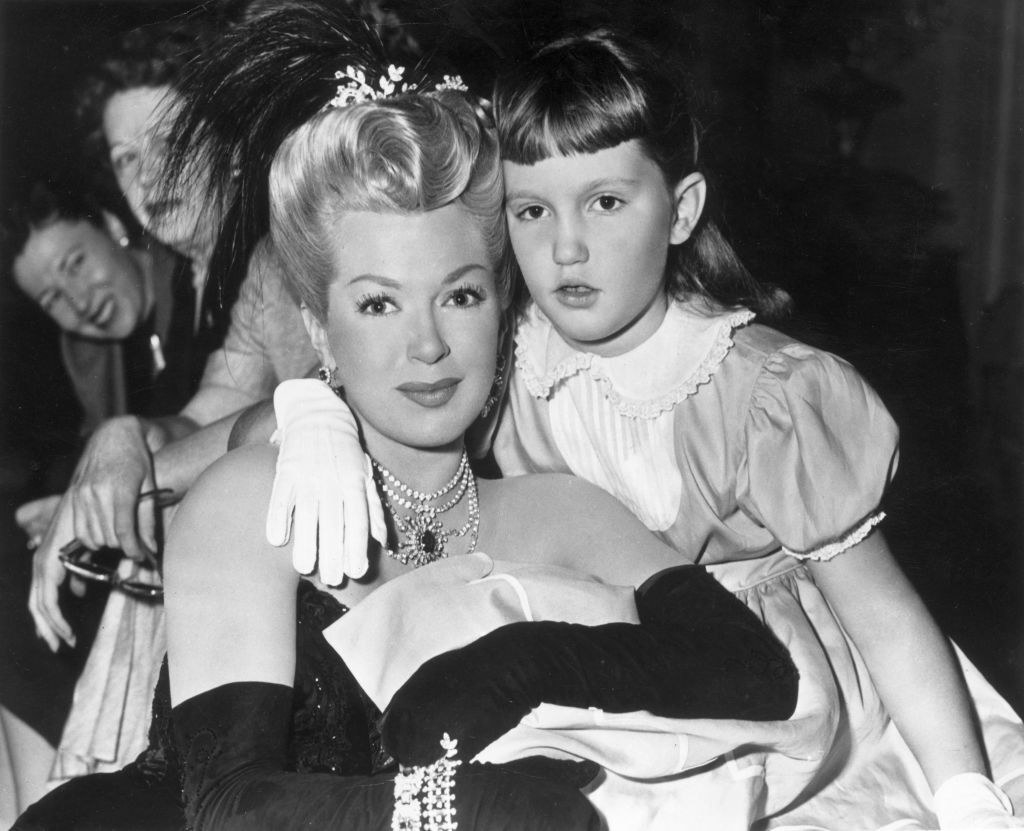 Lana Turner with her young daughter