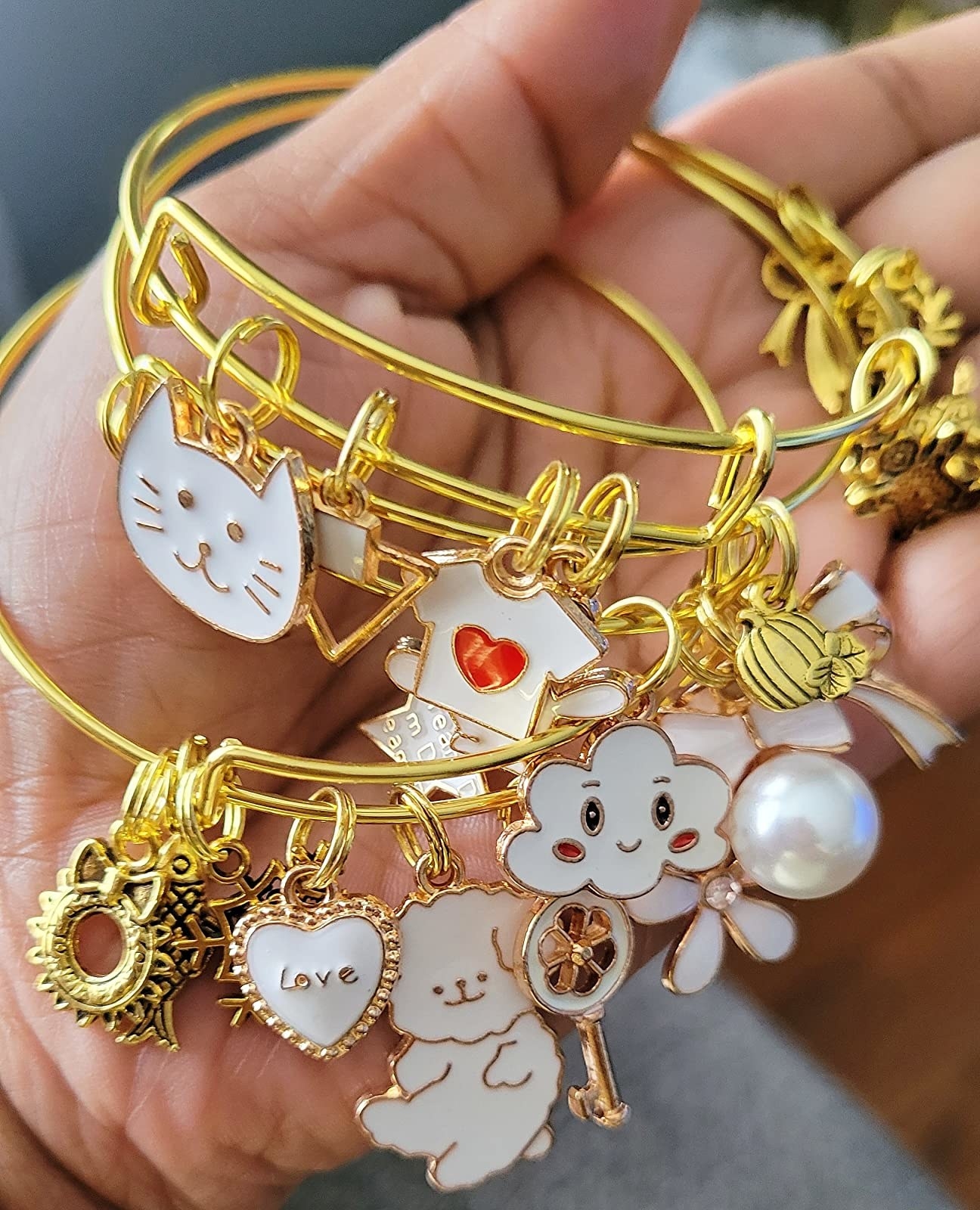 Details more than 81 high quality charm bracelets latest