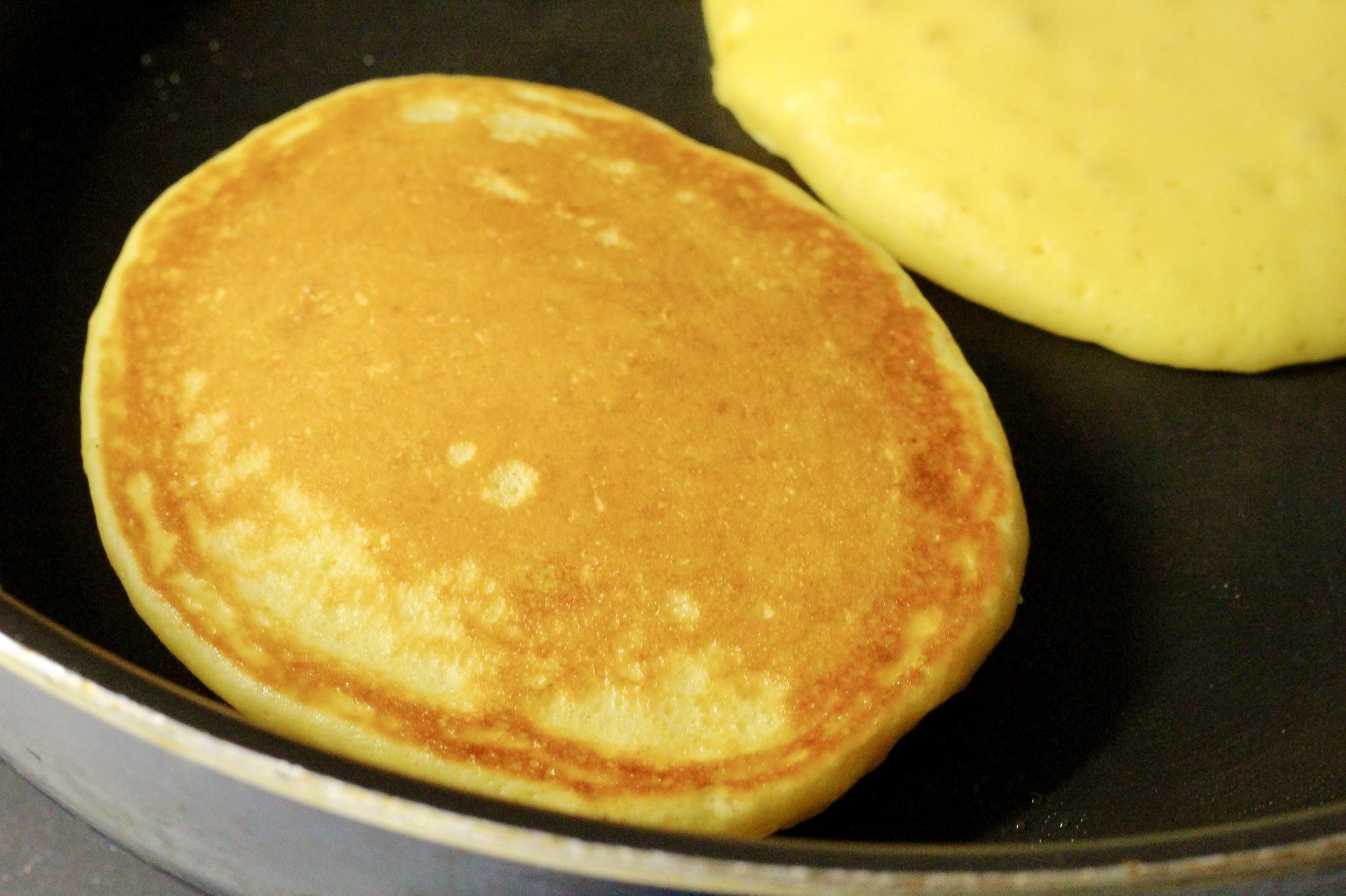 ンンンまいです 餅を買ってでも試してほしい もっちもちパンケーキ レンジでも作れます