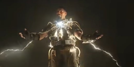 Electro floating the air with an arc reactor attached to his chest in &quot;Spider-Man: No Way Home&quot;