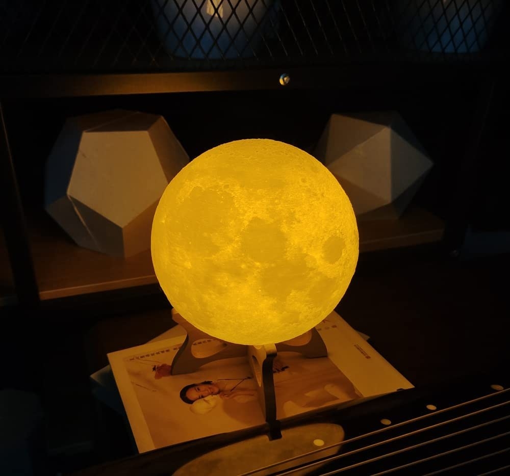 Lámpara luna 3D