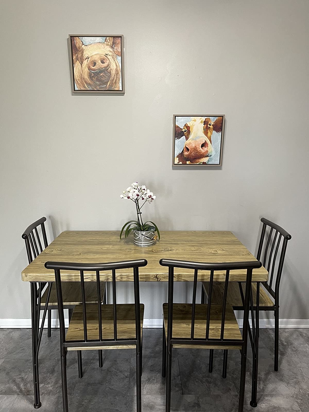 reviewer image of the dining set