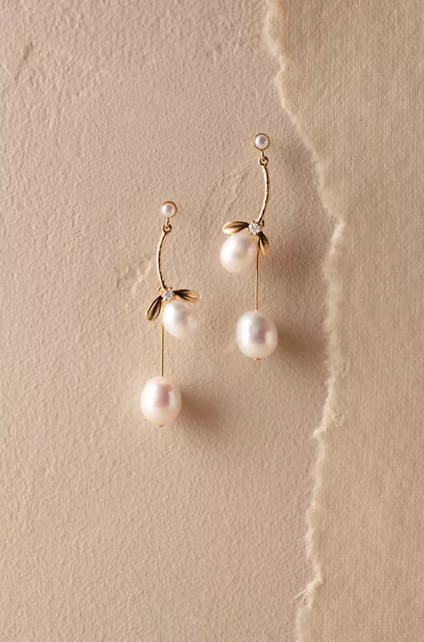 most beautiful pearl earrings