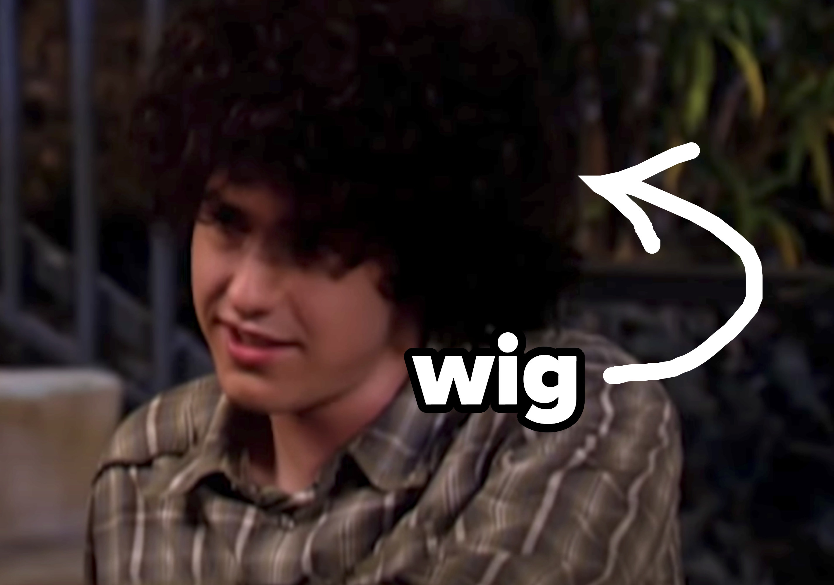 Chase in the finale with his hair labeled &quot;wig&quot;