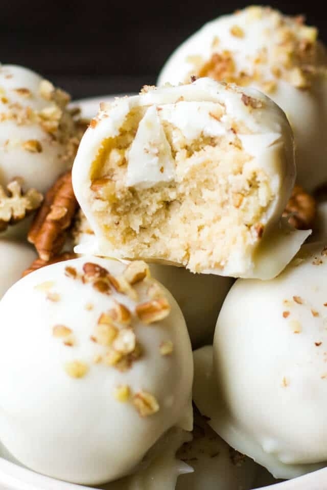 Vanilla chocolate dipped truffles