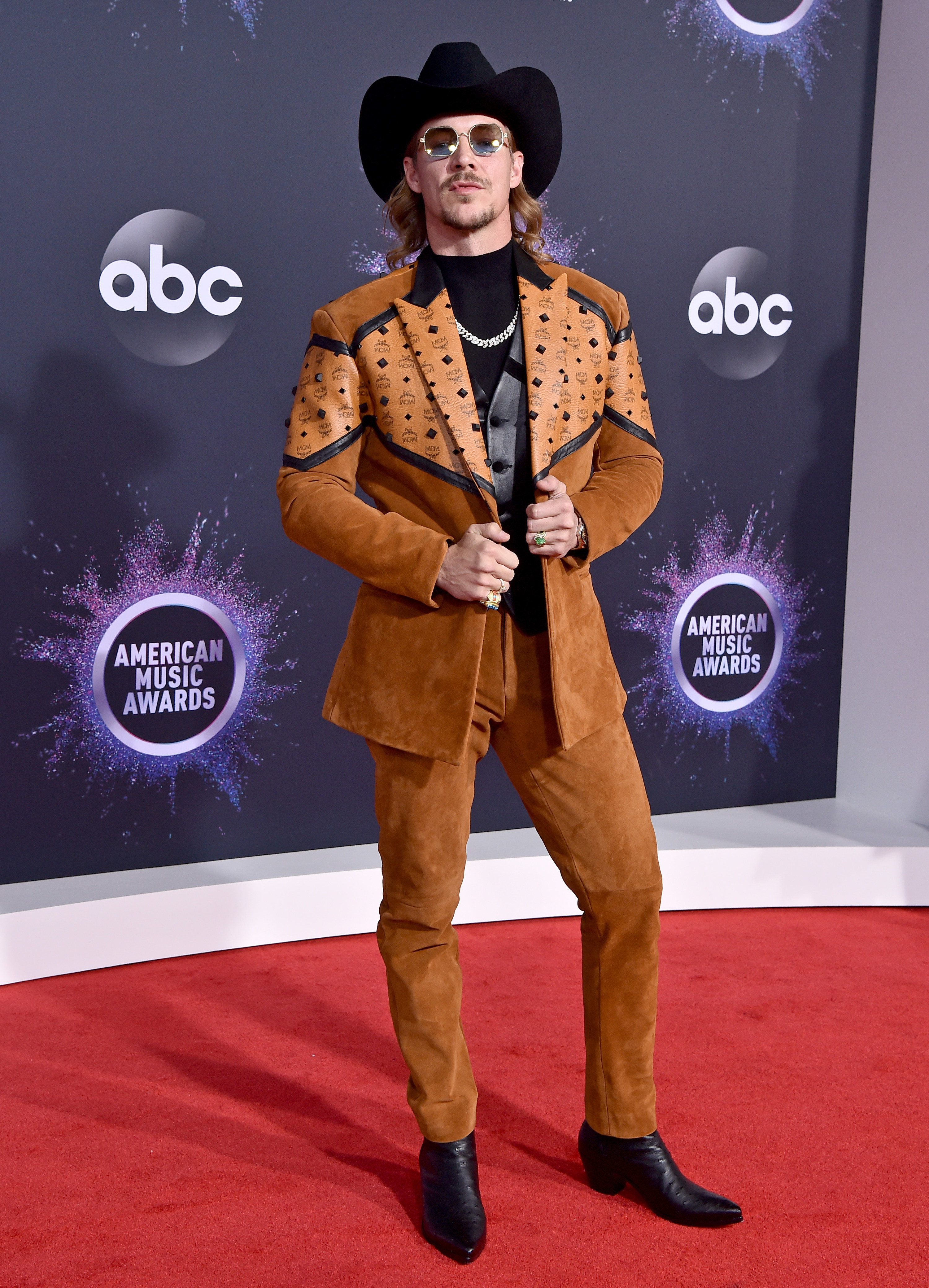 Diplo attends the 2019 American Music Awards at Microsoft Theater