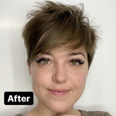 An after photo that shows hairs that's noticeably lifted and more texturized