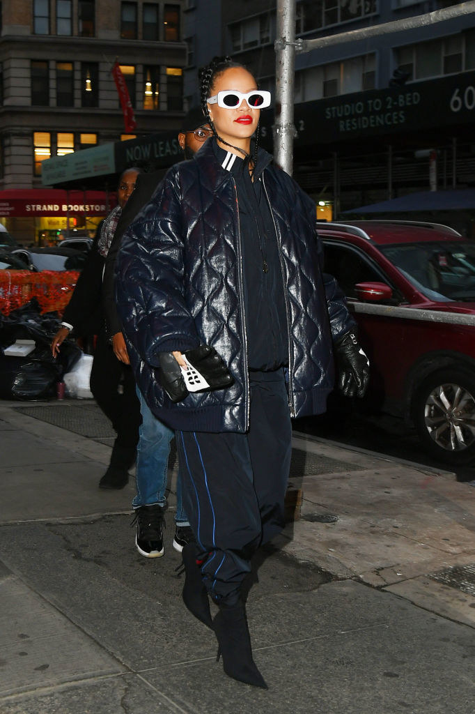 Rihanna walking in New York street