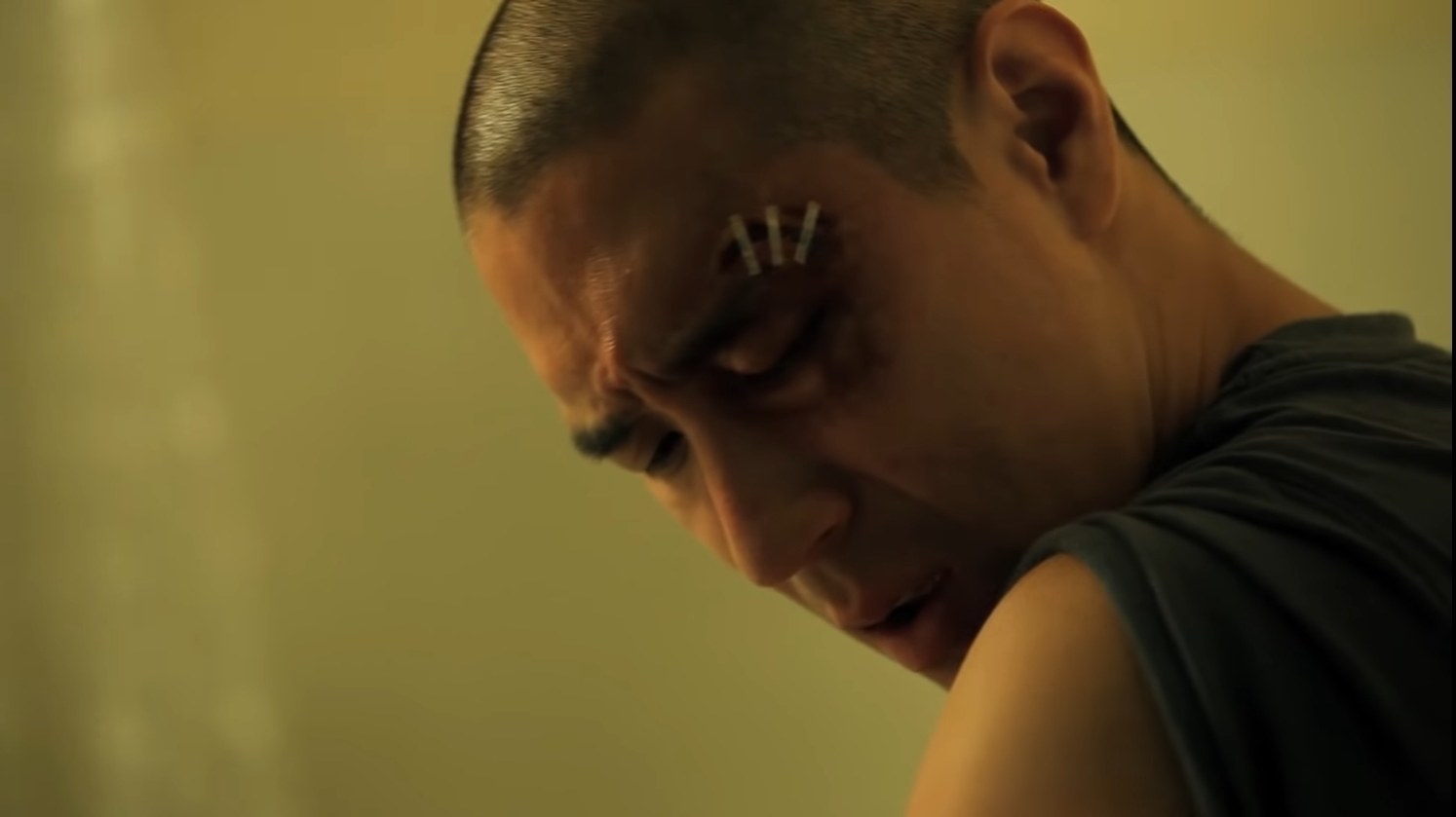 Derek Lee in "Afflicted"