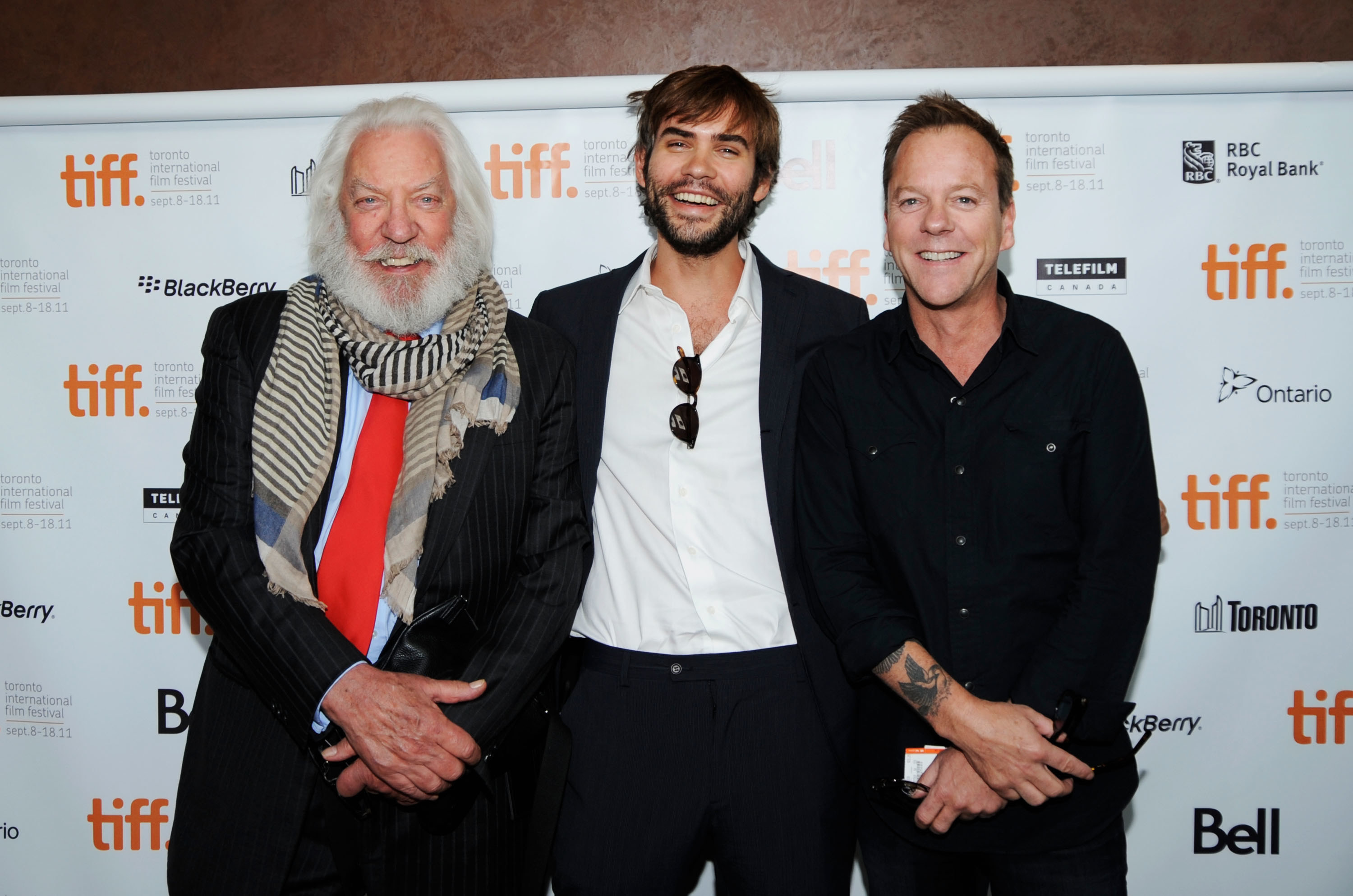 Donald Sutherland, Rossif Sutherland, and Kiefer Sutherland at a premiere