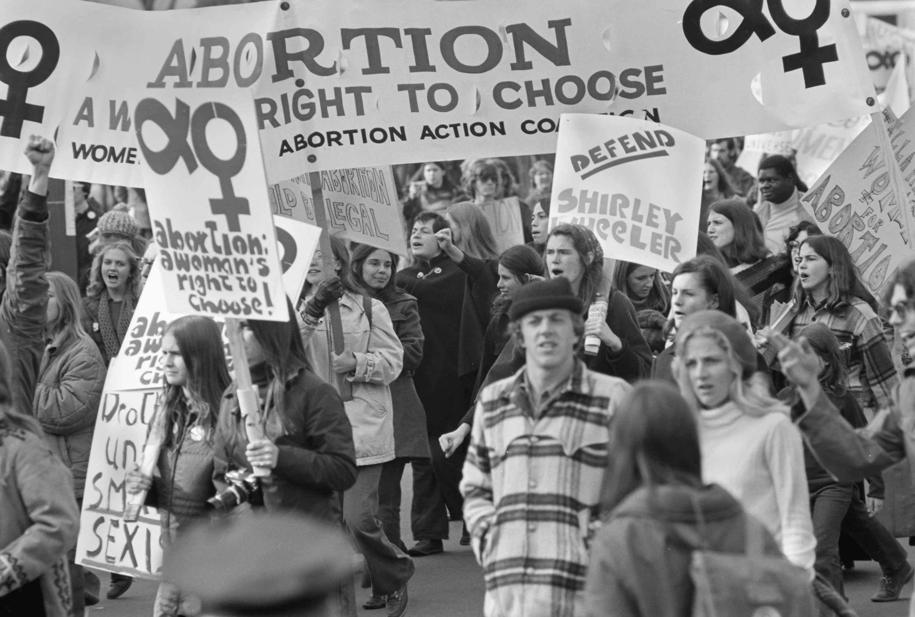 Pro-choice demonstrators march down Pennsylvania Ave in Washington, DC in 1970