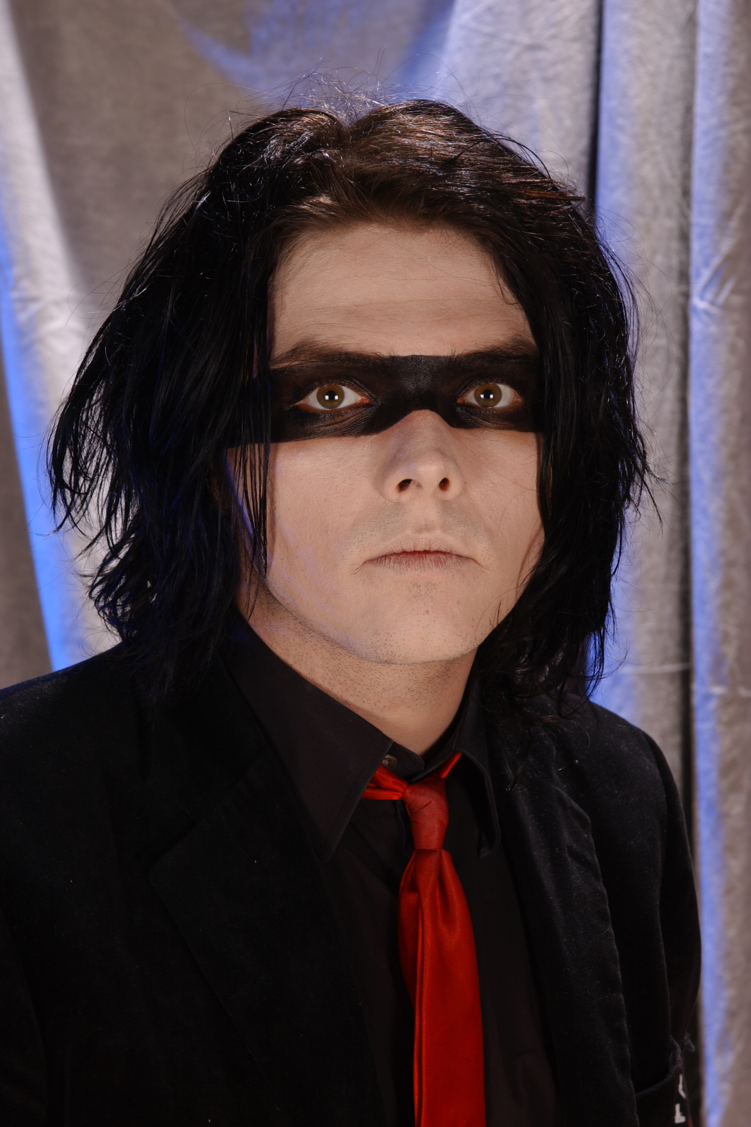 Closeup of Gerard Way