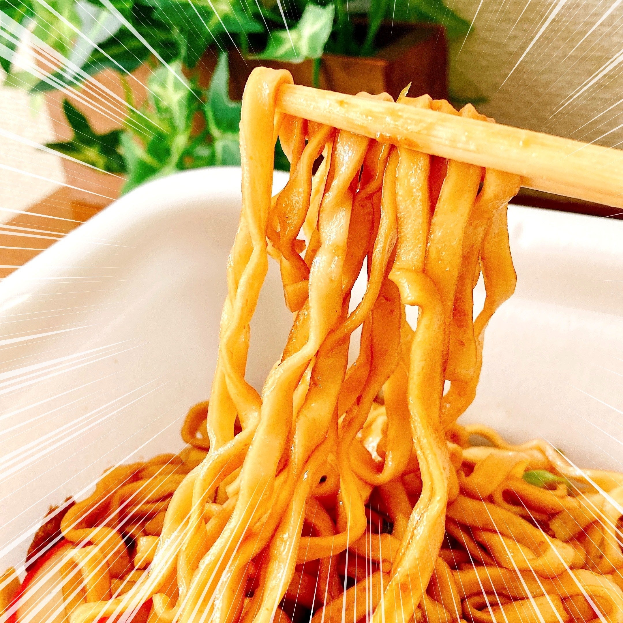 2年前からどハマりしてる ファミマ限定 濃厚カップ麺 すき焼きの再現度がえげつない