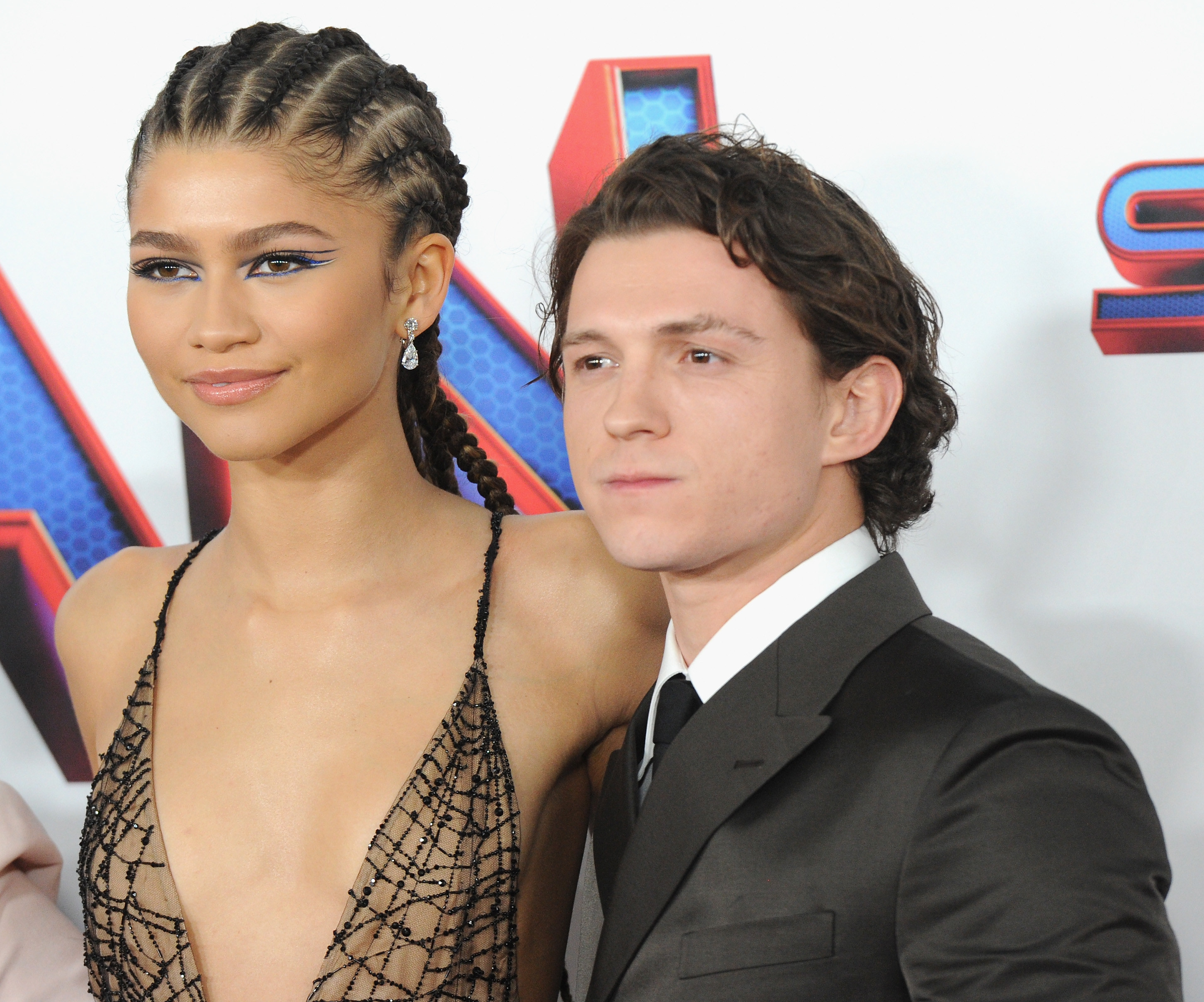 Zendaya and Tom Holland pose for a picture together
