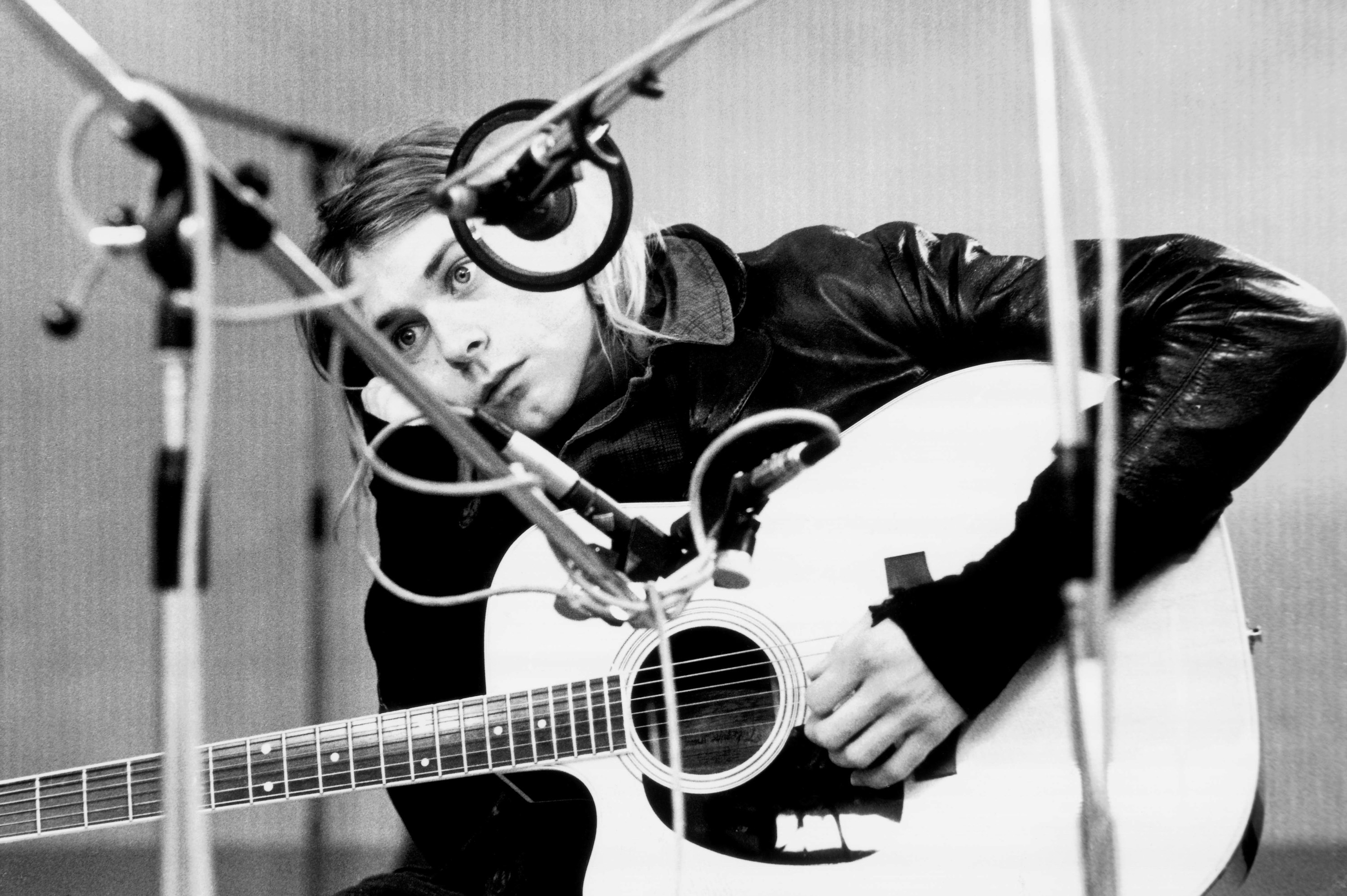 Kurt Cobain, recording in Hilversum Studios