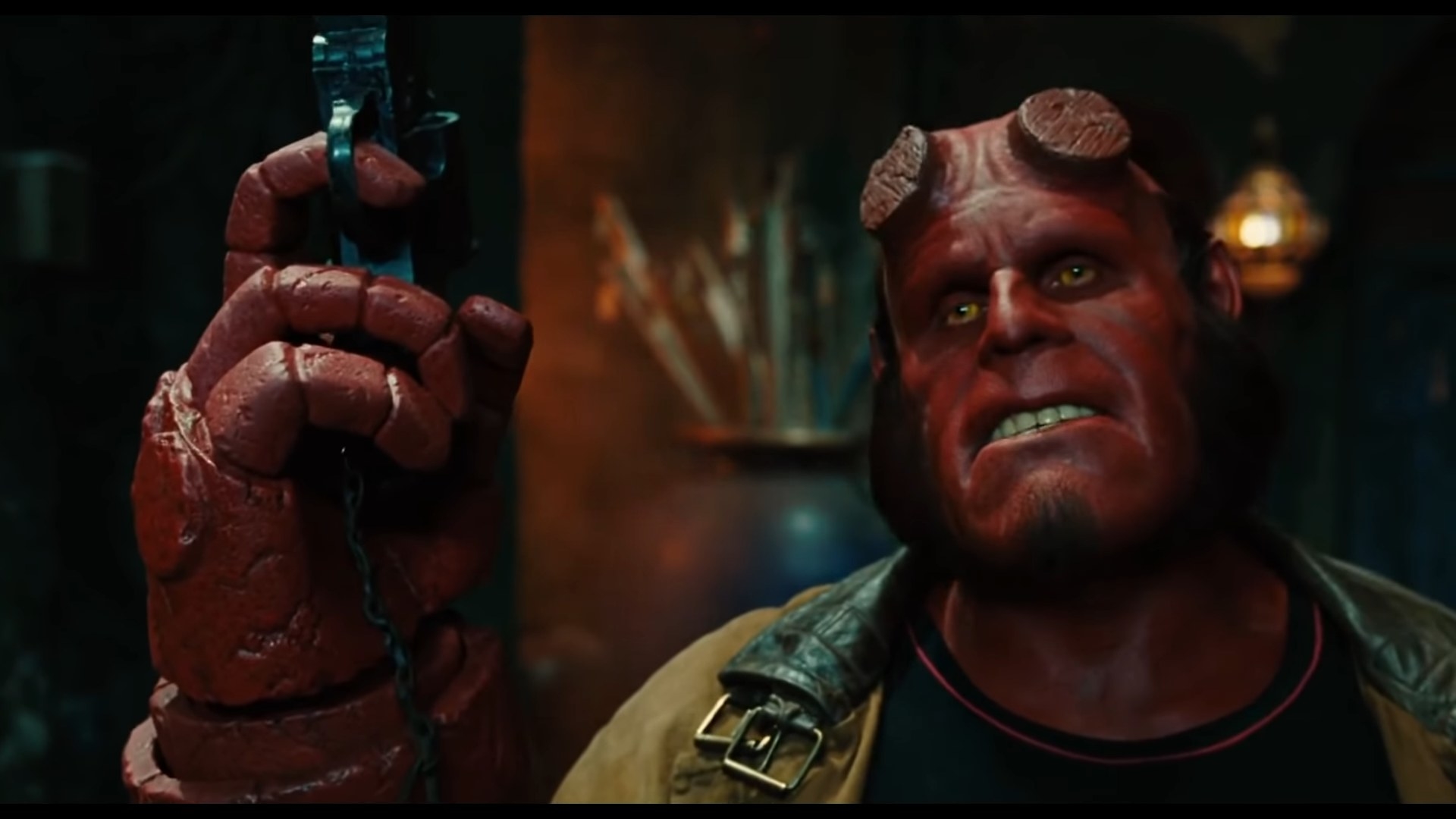 Hellboy holding a gun up in &quot;Hellboy II: The Golden Army&quot;