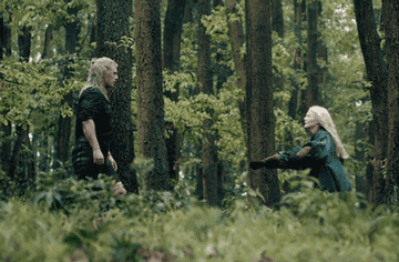 Ciri and Geralt hug