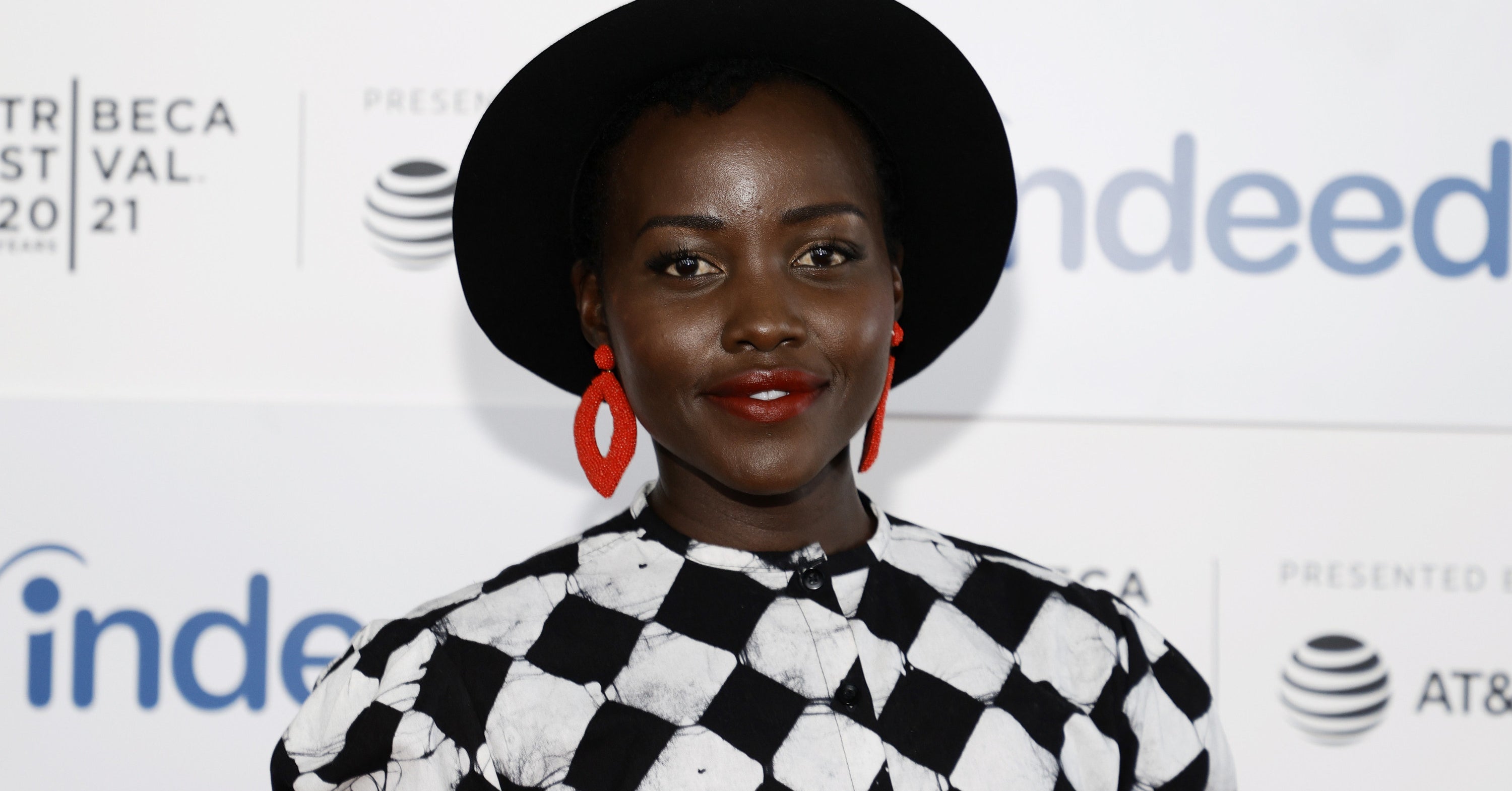 Lupita Nyong'o Urged Everyone To "Stay Masked And Vaxxed" After Confirming Her COVID-19 Diagnosis