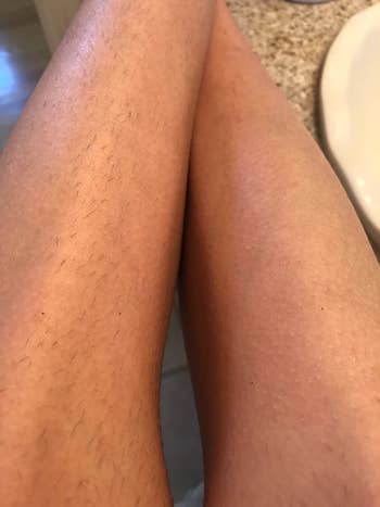 reviewer with one hairy leg and one shaved leg