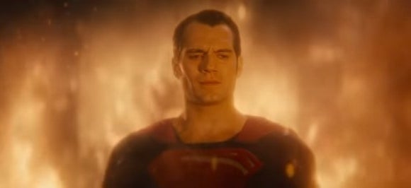 Superman standing in the flames of the burning Capitol Building in &quot;Batman v Superman: Dawn of Justice&quot;