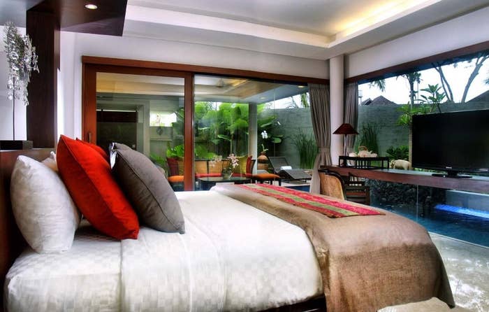 A room at the Royal Kamuela Villas & Suites